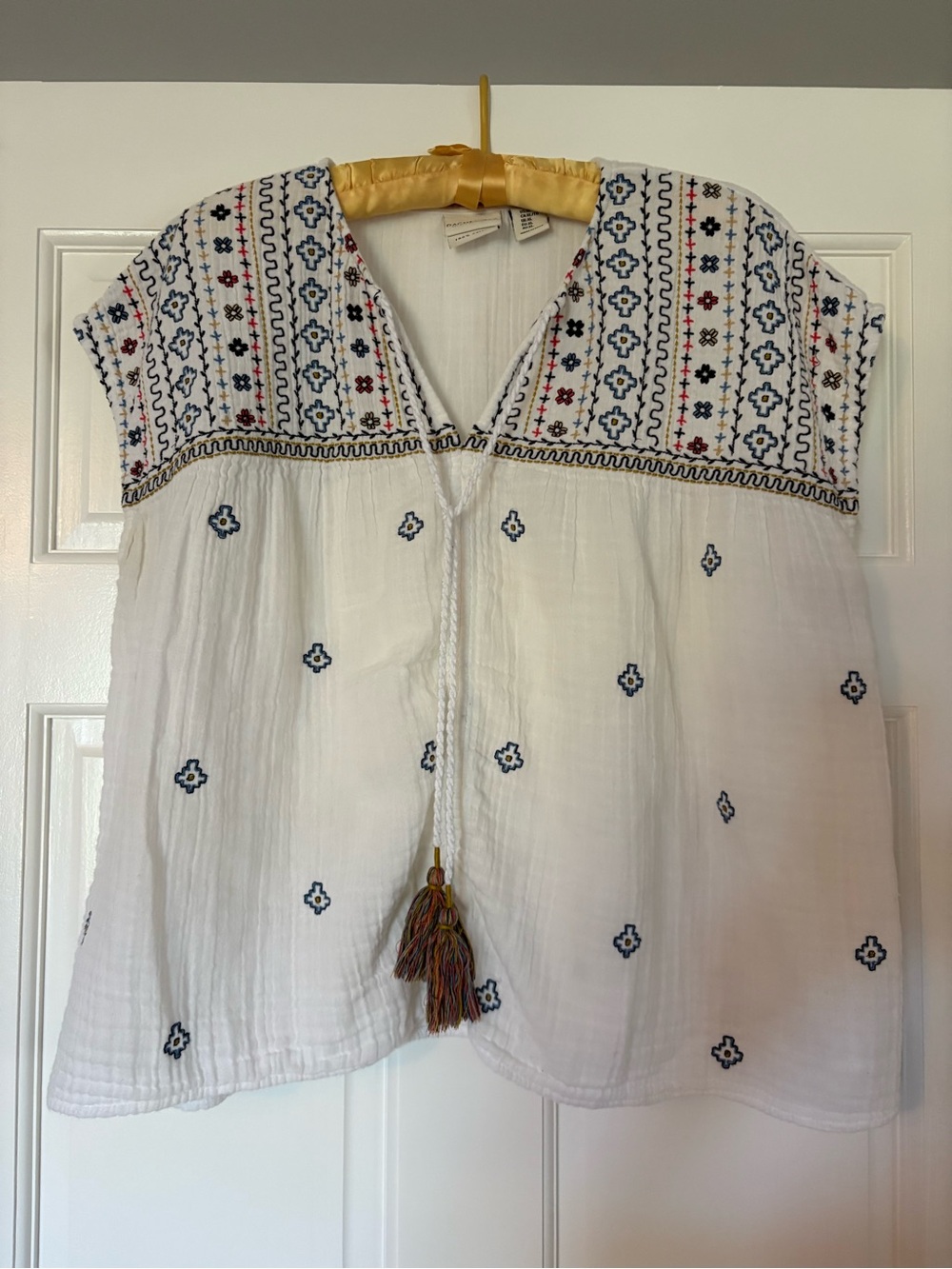 Rachel Zoe White Embroidered Peasant Tunic with Navy & Red Accents
